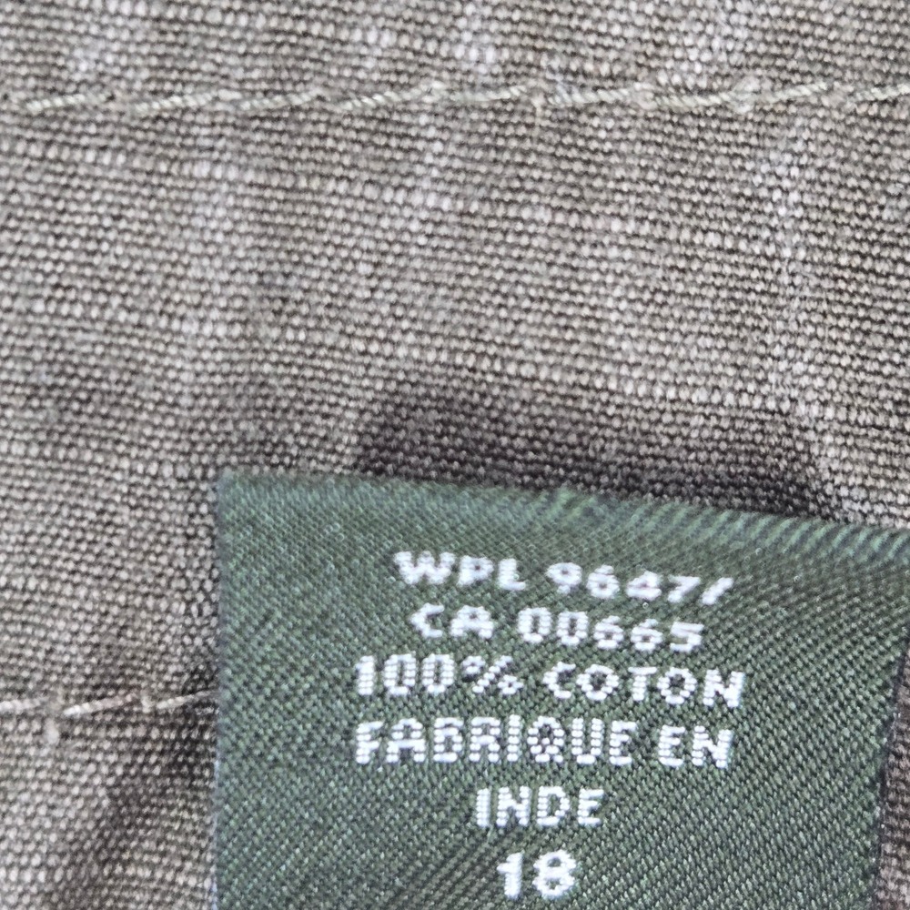 Eddie Bauer Womens 18 Olive Green Ripstop Cotton Cargo Shorts Lot of 2 - Picture 10 of 10